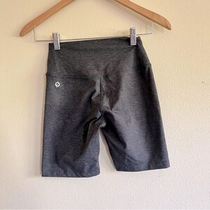 Pop flex biker shorts weathered grey
